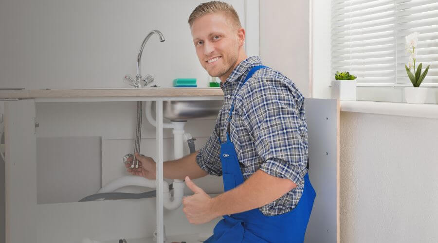 Expert burst pipe repair services in Pendleton, IN